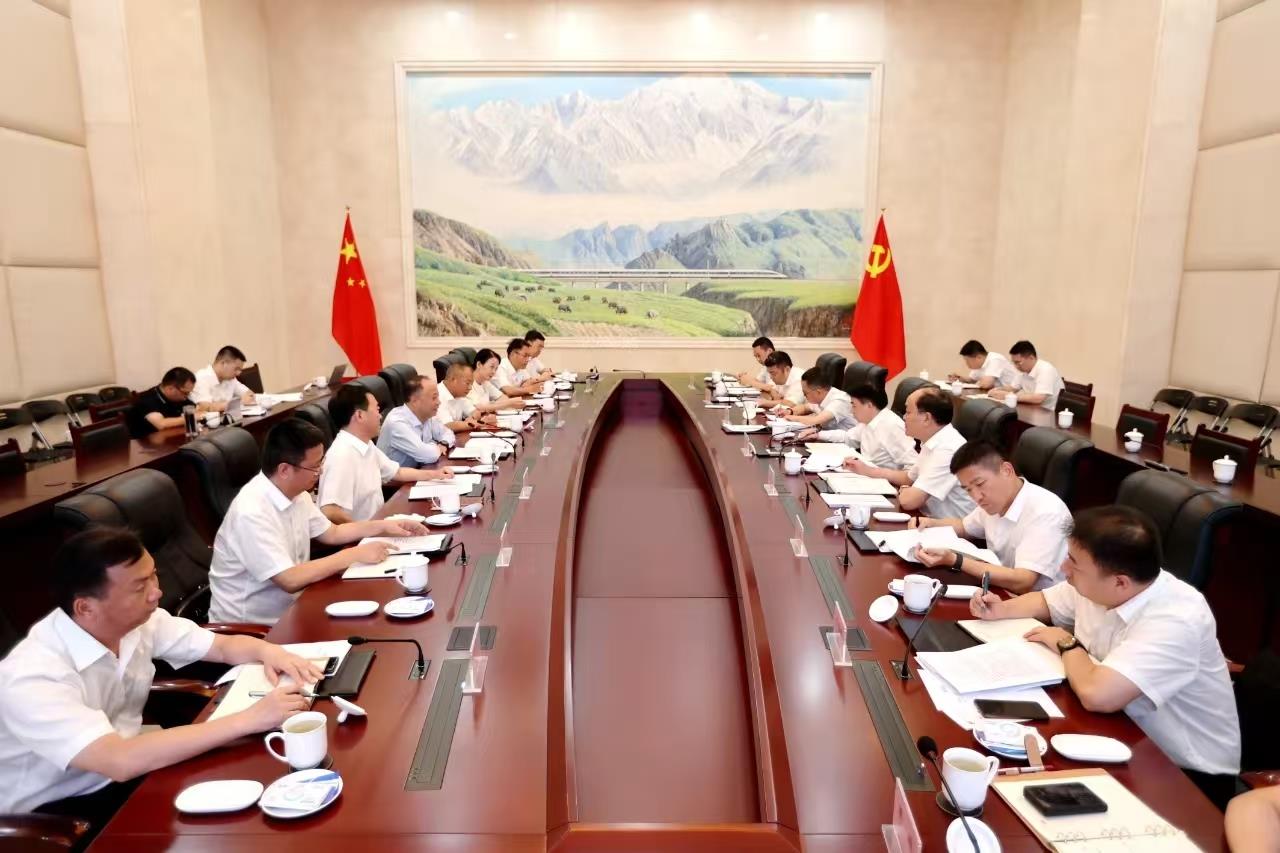 我市与中国铁路成都局集团公司座谈交流